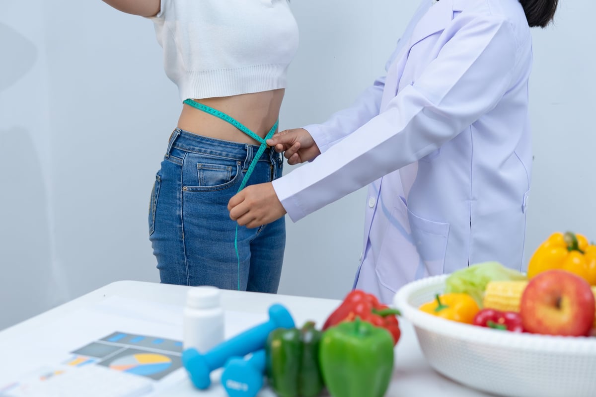¿Por qué no logro bajar de peso aunque hago dieta?